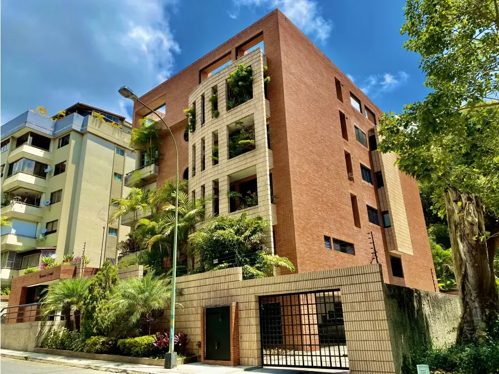 EDIFICIO URBANIZACION MIRANDA CON 3 EXCLUSIVOS APARTAMENTOS 15 P/E - 3