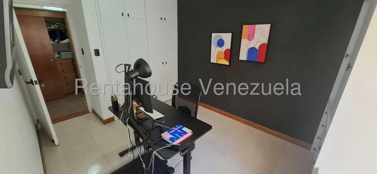 Apartamento (1 Nivel) en Venta en Miranda, Distrito Metropolitano - 28