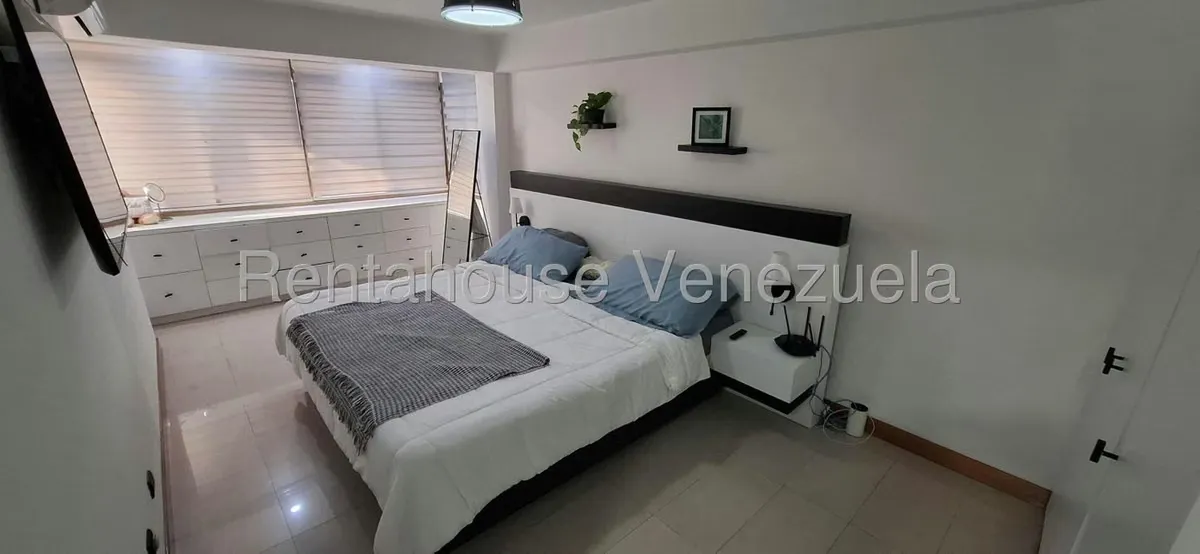 Apartamento (1 Nivel) en Venta en Miranda, Distrito Metropolitano - 33