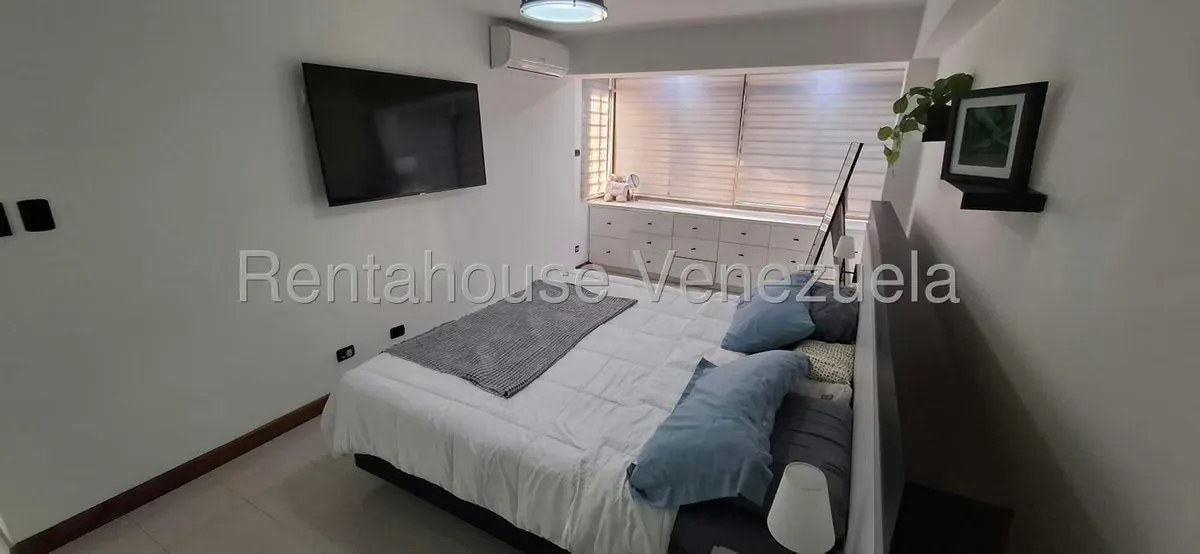 Apartamento (1 Nivel) en Venta en Miranda, Distrito Metropolitano - 34