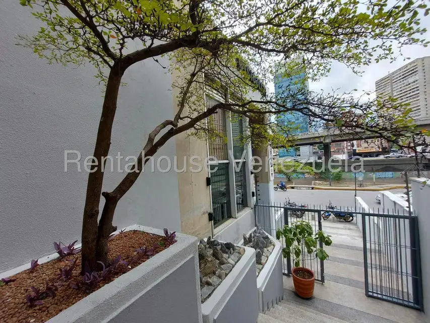 Oficina en Venta en Colinas de Bello Monte, Distrito Metropolitano - 23