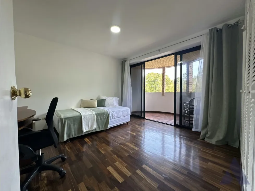 Alquilo apartamento duplex 217m2 Las Mercedes 1321 - 5