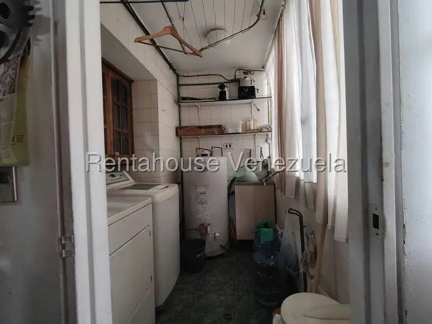 Apartamento (1 Nivel) en Alquiler en La Tahona, Distrito Metropolitano - 14