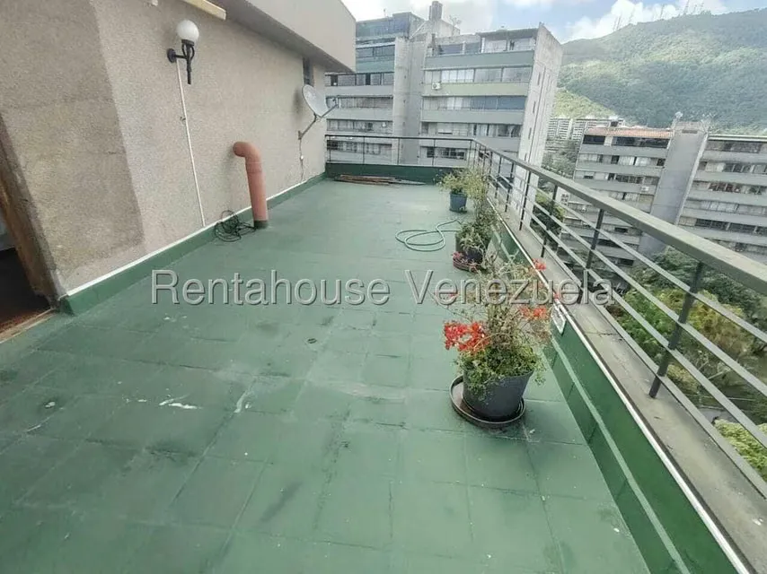 Apartamento (1 Nivel) en Alquiler en La Tahona, Distrito Metropolitano - 26