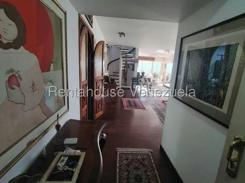 Apartamento (1 Nivel) en Alquiler en La Tahona, Distrito Metropolitano - 4