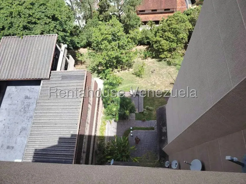 Apartamento (1 Nivel) en Alquiler en La Tahona, Distrito Metropolitano - 35