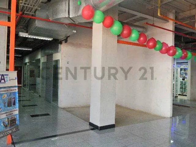 En Venta Local en Centro de Compras MERPOESTE, CHACAO - 3