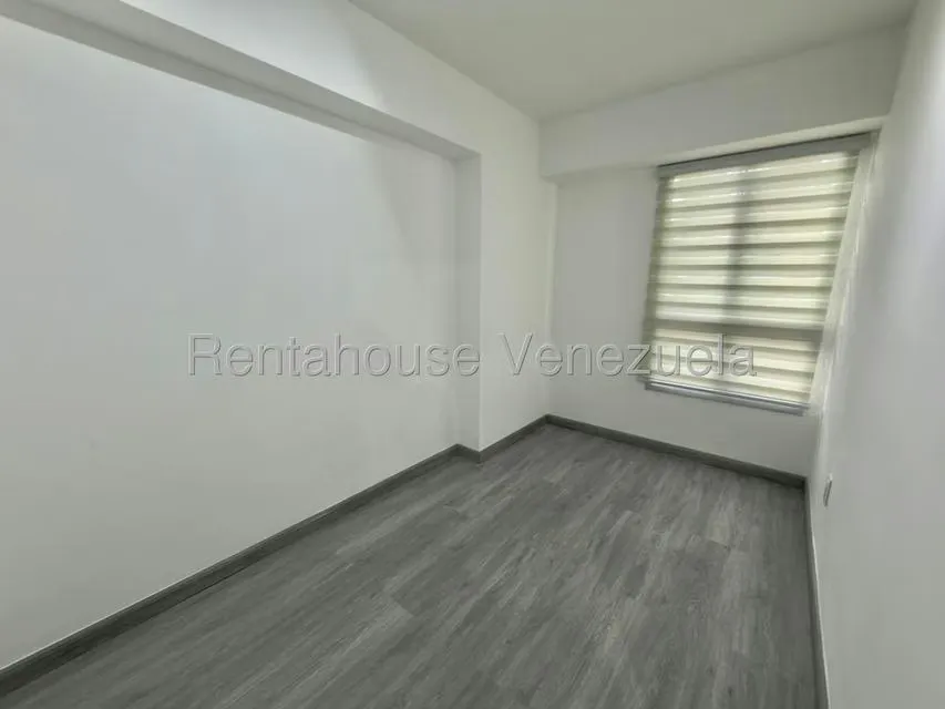 Apartamento (1 Nivel) en Alquiler en Los Naranjos del Cafetal, Distrito Metropolitano - 19