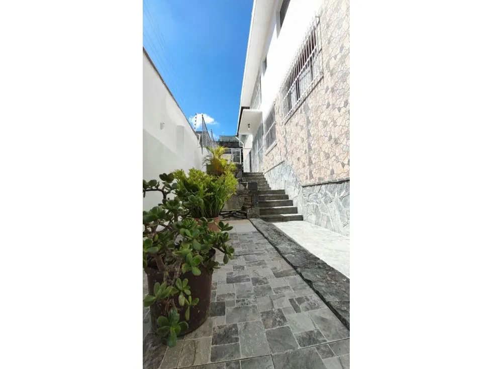 Vendo casa 458m2 Santa Sofia 9582 - 2