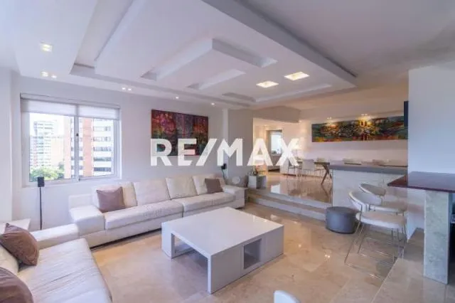 VENTA APARTAMENTO EDIFICIO RES. ORINOKIA - 3