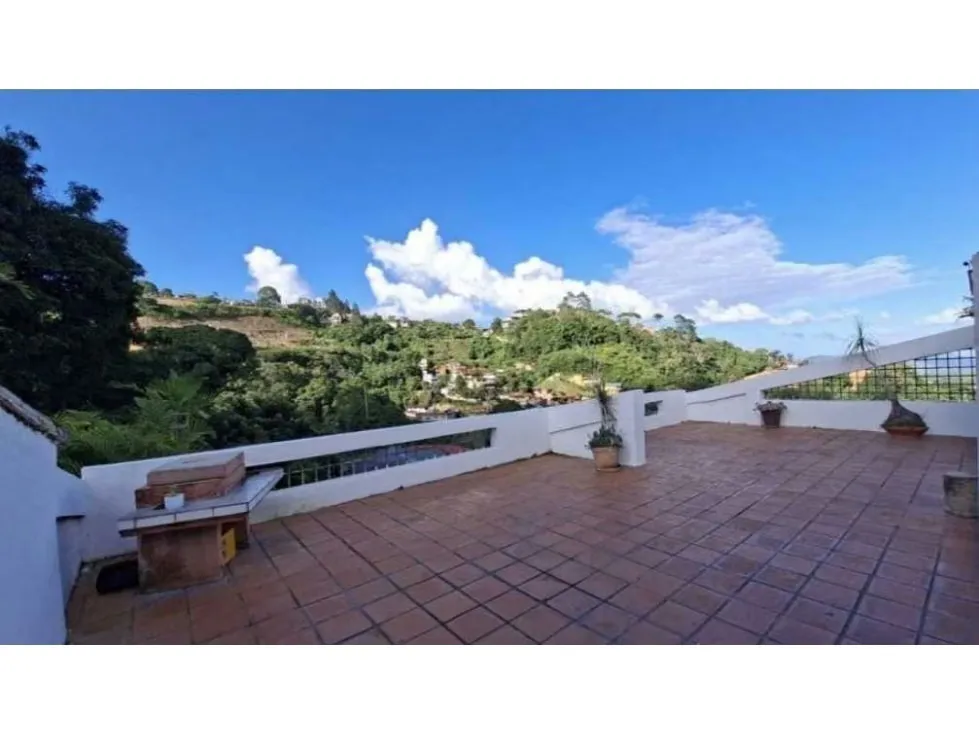 Alquilo anexo 300m2 La Union 3851 - 2