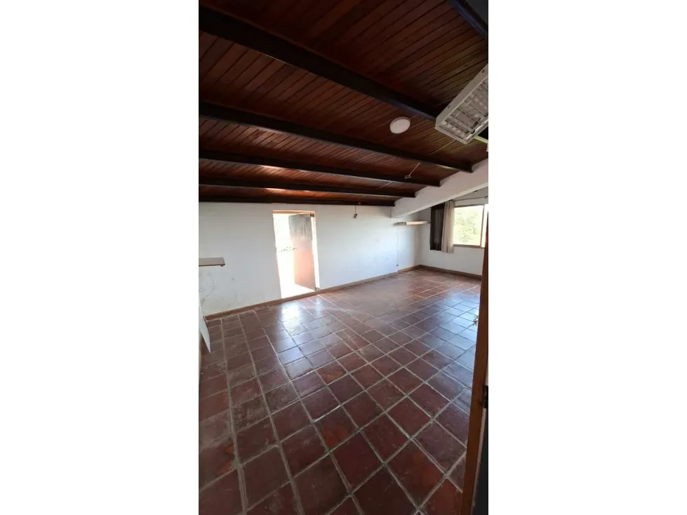 Alquilo anexo 300m2 La Union 3851 - 10