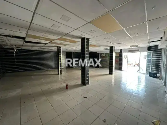 Local Comercial en venta - Centro de Punto Fijo