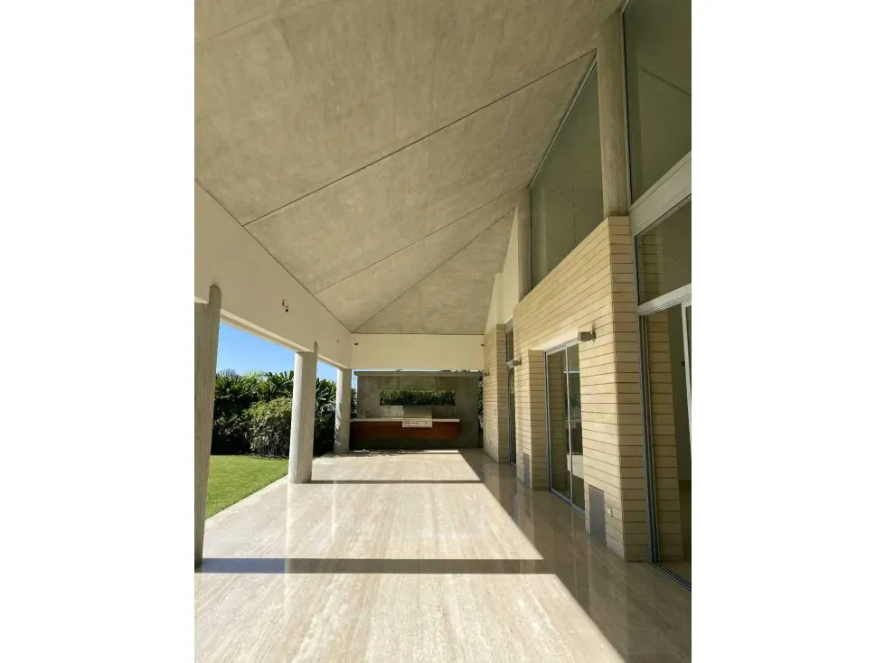 Vendo casa 750m2 La Lagunita 2713 - 14