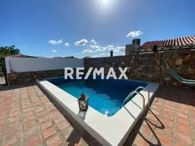 CASA TIPO RANCHO DE CHANA EN CONJUNTO RESIDENCIAL NAKANDA, TAGUANTAR