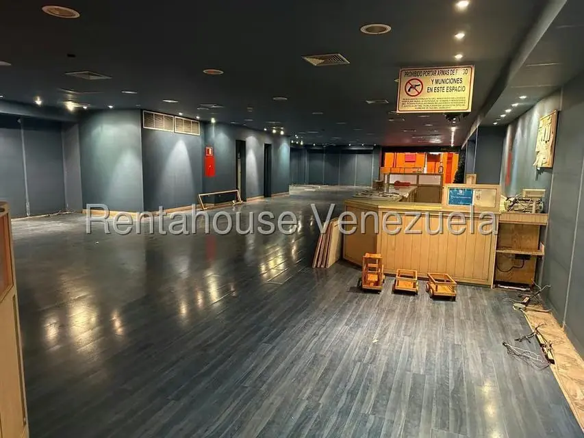 Local Comercial en Venta en Avenida Bella Vista, Zulia - 4