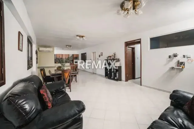 Apartoquinta Planta Baja en Venta, con Patio - 15