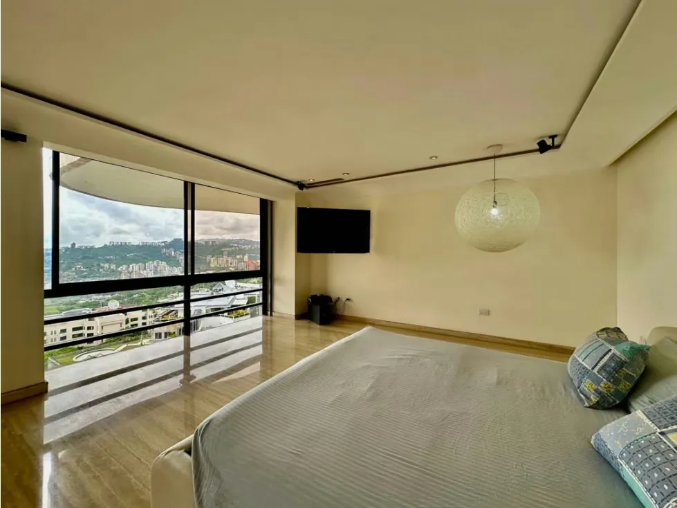 Se vende PH 1.100m2 6h+2s+ch/7b/7p Colinas de Valle Arriba - 31