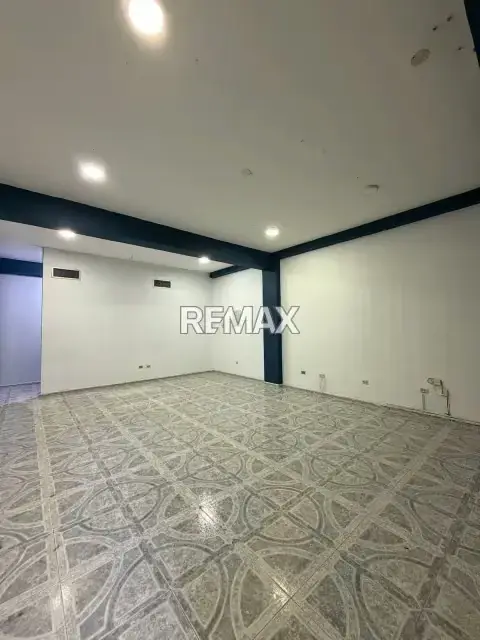 ALQUILA LOCAL Comercial En Centro Comercial Morrocoy Tucacas