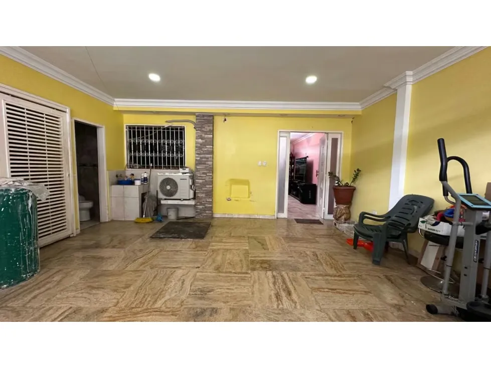 Venta de Edificio Comercial Residencial en Catia 763C 186T - 3