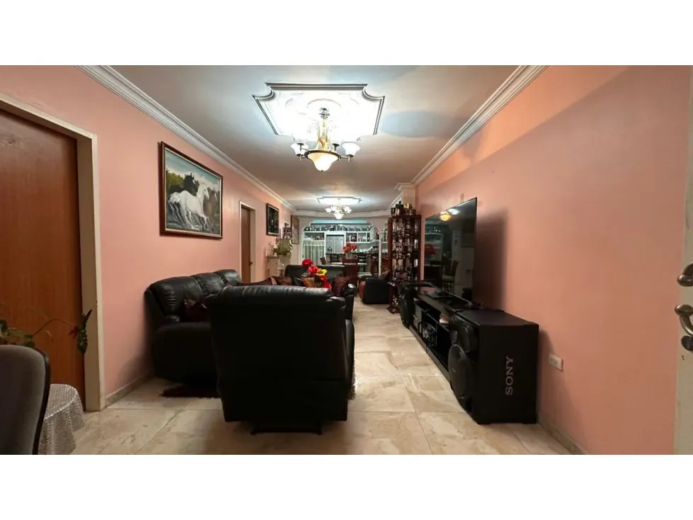 Venta de Edificio Comercial Residencial en Catia 763C 186T - 7