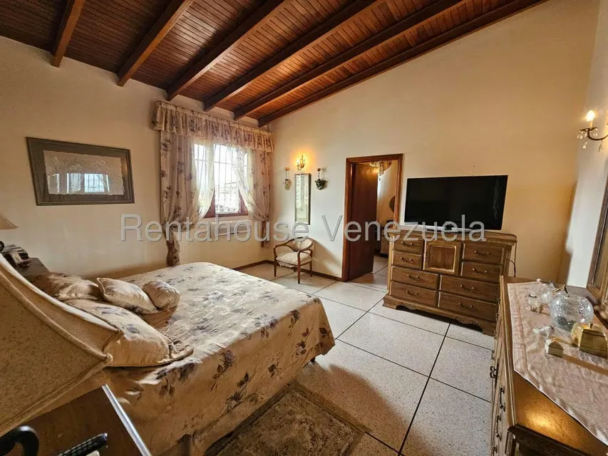Casa (Multipes Niveles) en Venta en Prados del Este, Distrito Metropolitano - 20