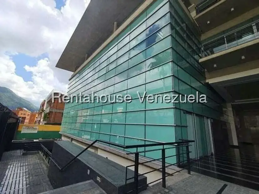 Comercial (Local Comercial) en Alquiler en La Urbina, Distrito Metropolitano