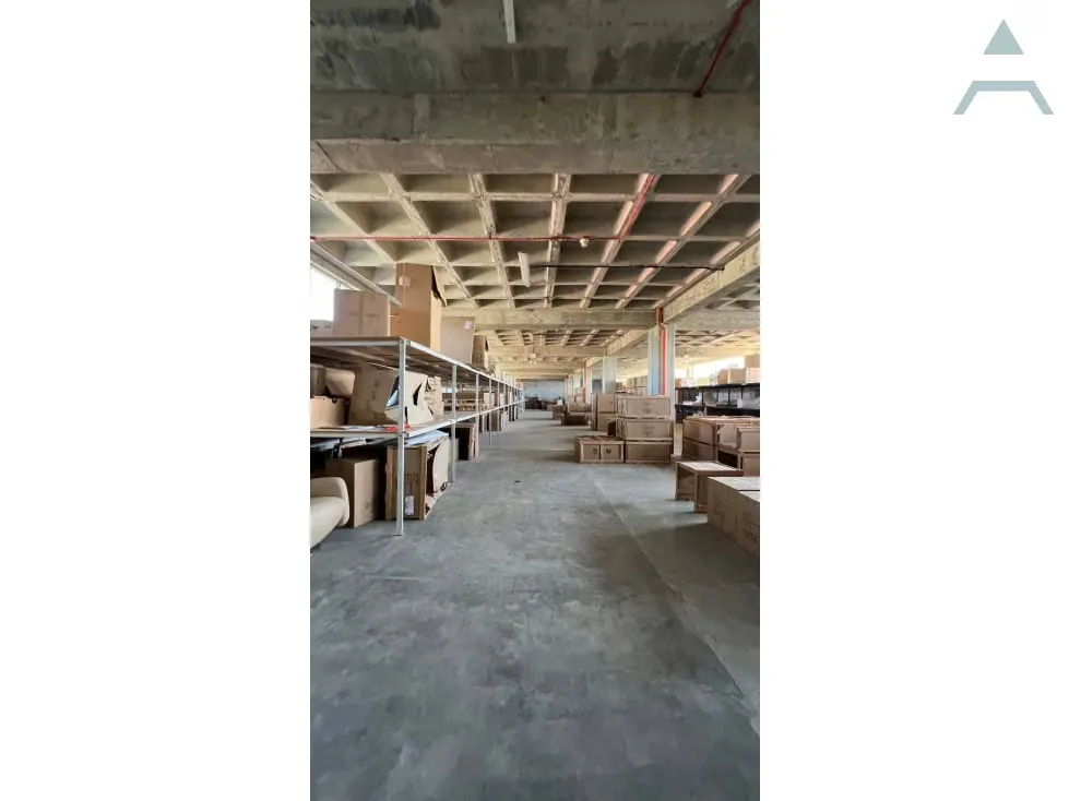 Se alquila Local Comercial 764m² 1p San Antonio de Los Altos - 4