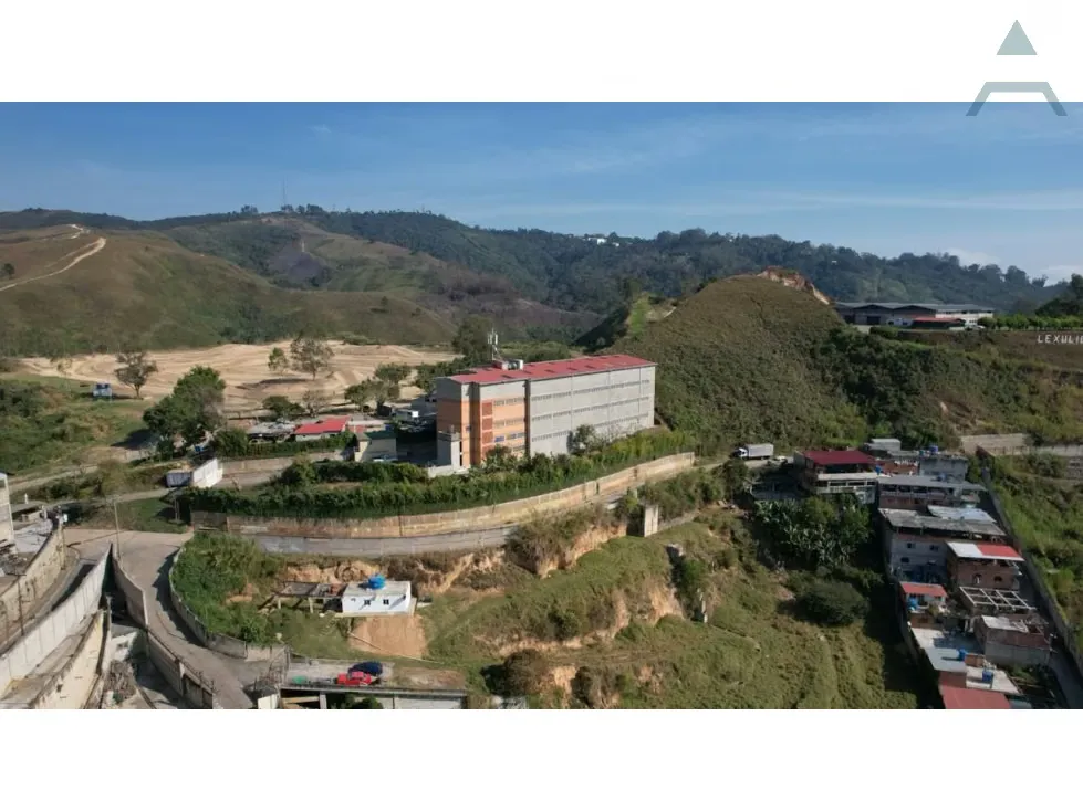 Se alquila Local Comercial 764m² 1p San Antonio de Los Altos - 9