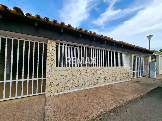 Casa urbanización Trinidad
