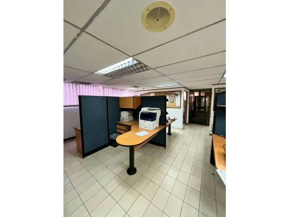 Vendo edificio industrial 1900m2 La Urbina 9407 - 13