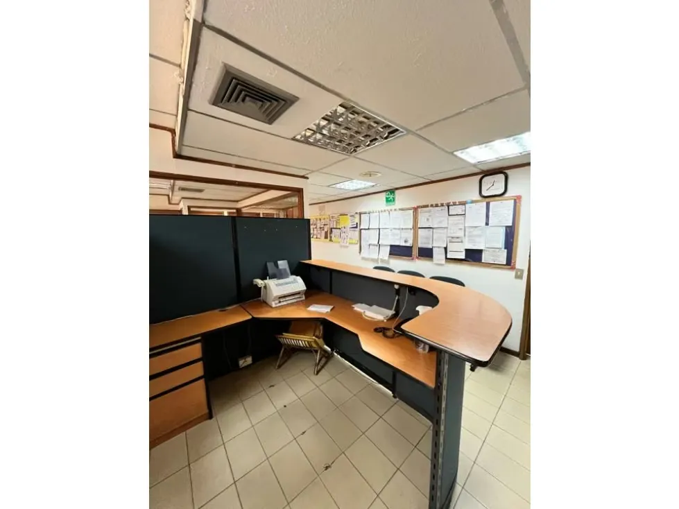 Vendo edificio industrial 1900m2 La Urbina 9407 - 18