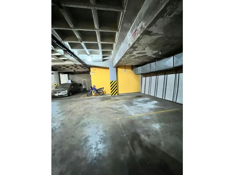 Vendo edificio industrial 1900m2 La Urbina 9407 - 30