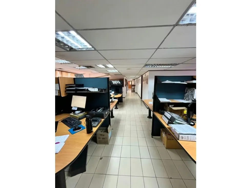 Vendo edificio industrial 1900m2 La Urbina 9407 - 10