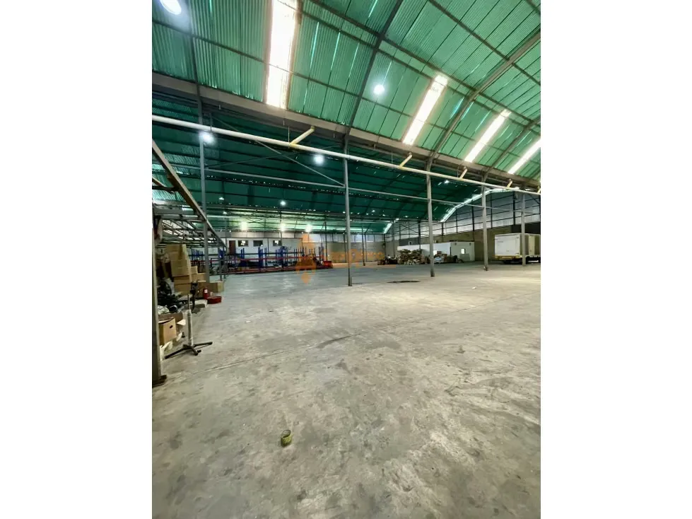 Galpón en zona industrial El Recreo TCLG 8268323 - 4