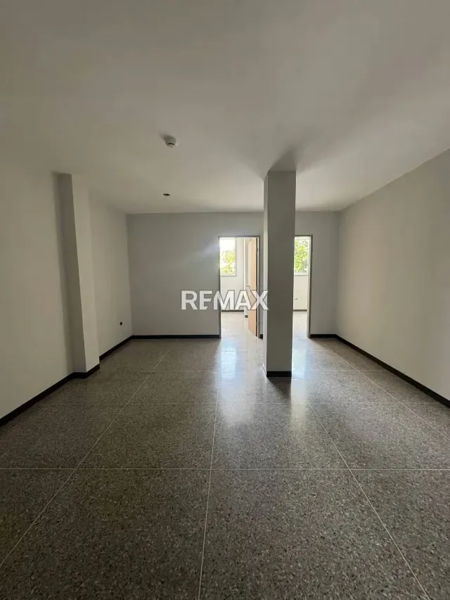 EDIFICIO EN VENTA - 12