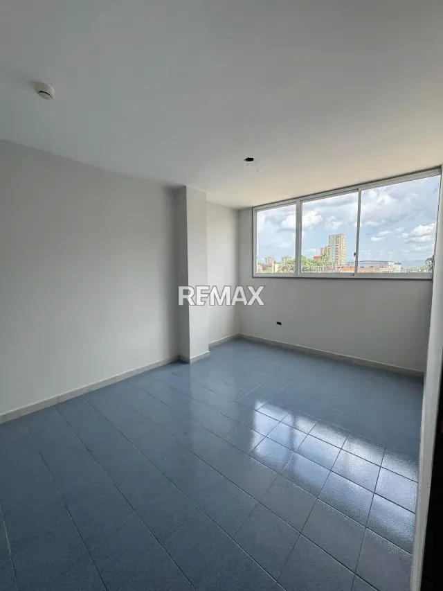 EDIFICIO EN VENTA - 14