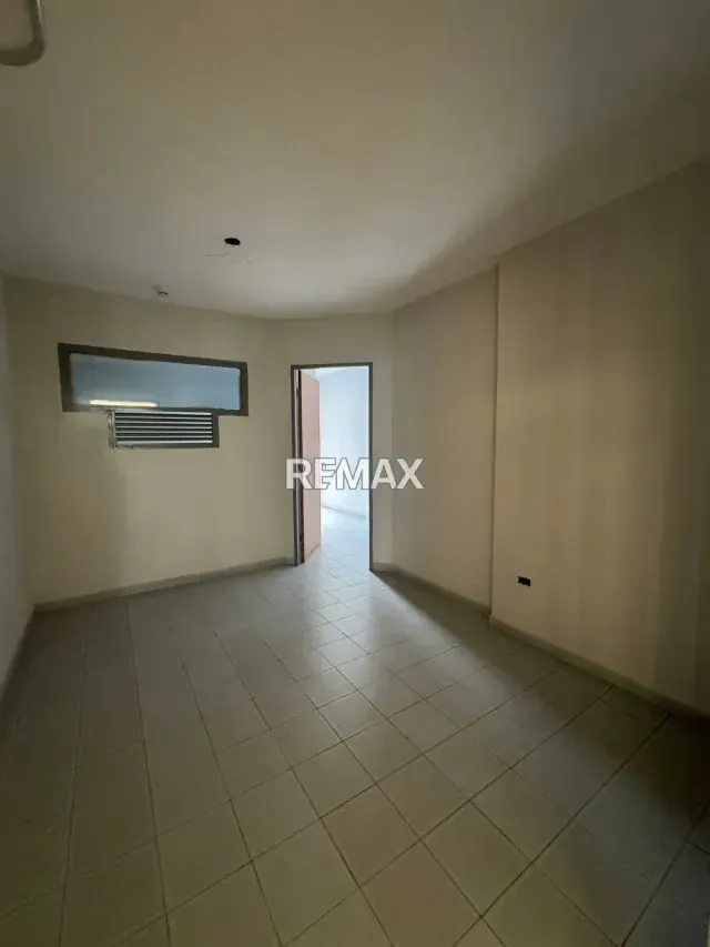 EDIFICIO EN VENTA - 16