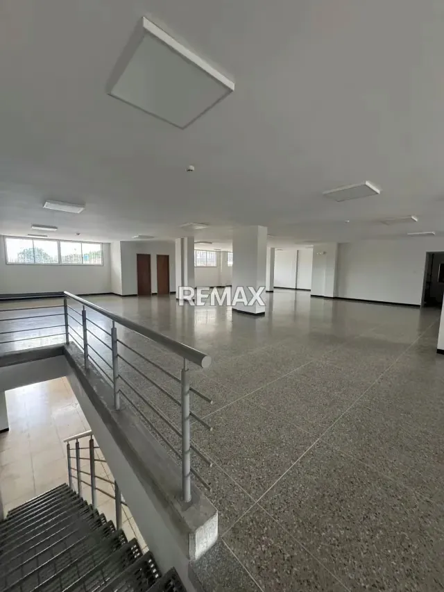 EDIFICIO EN VENTA - 6