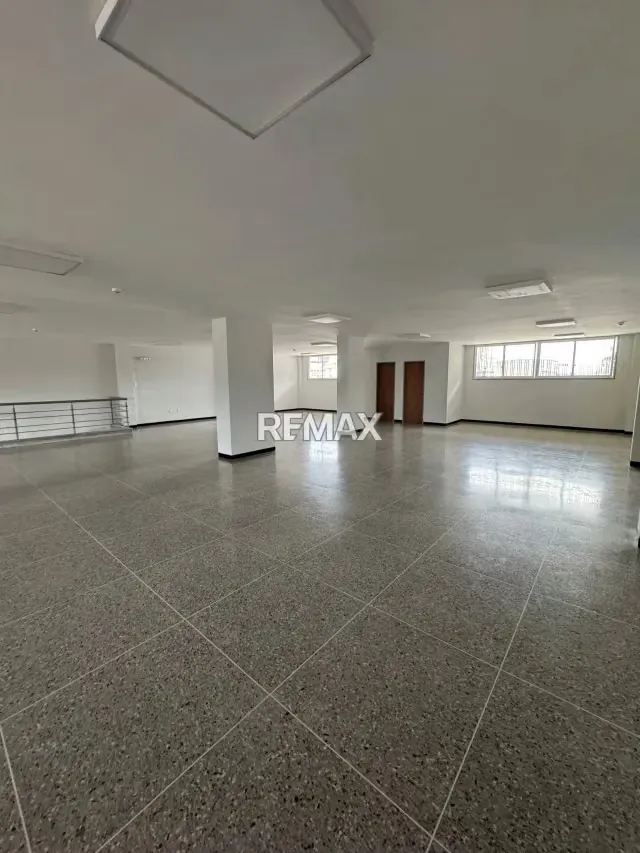 EDIFICIO EN VENTA - 7
