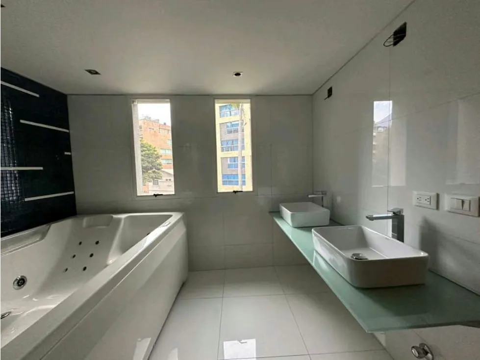 Se Vende Apartamento 120 M2 en la Urb. Los Naranjos de Las Mercedes - 7