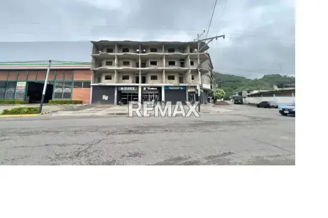 Edificio la Primavera II ubicado en esquina de entrada del sector barrio sucre, de la Fría, municipio garcía de hevia Consta de 18 apartamentos en obra gris Apartamento N°16 (A-16)