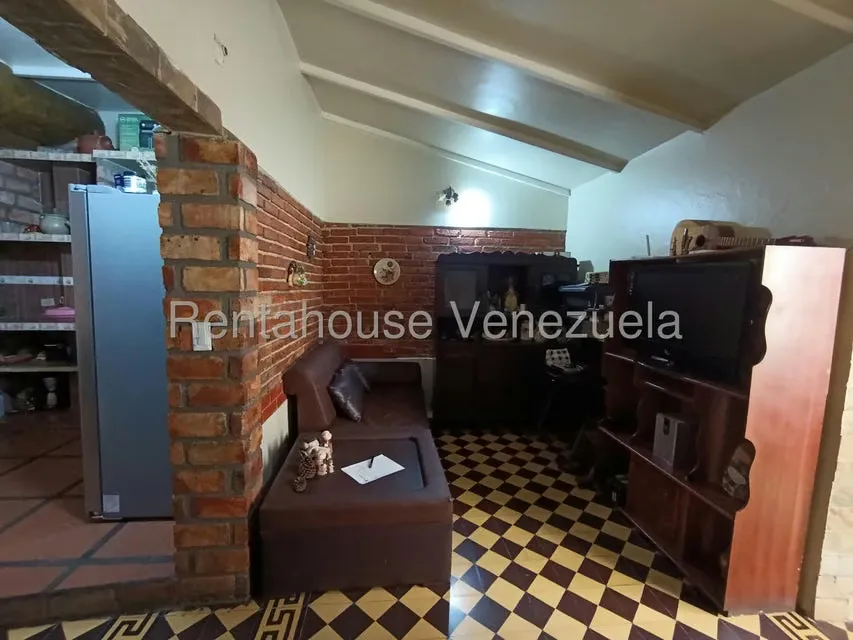 Casa (Multipes Niveles) en Venta en Avenida 7, Merida - 16