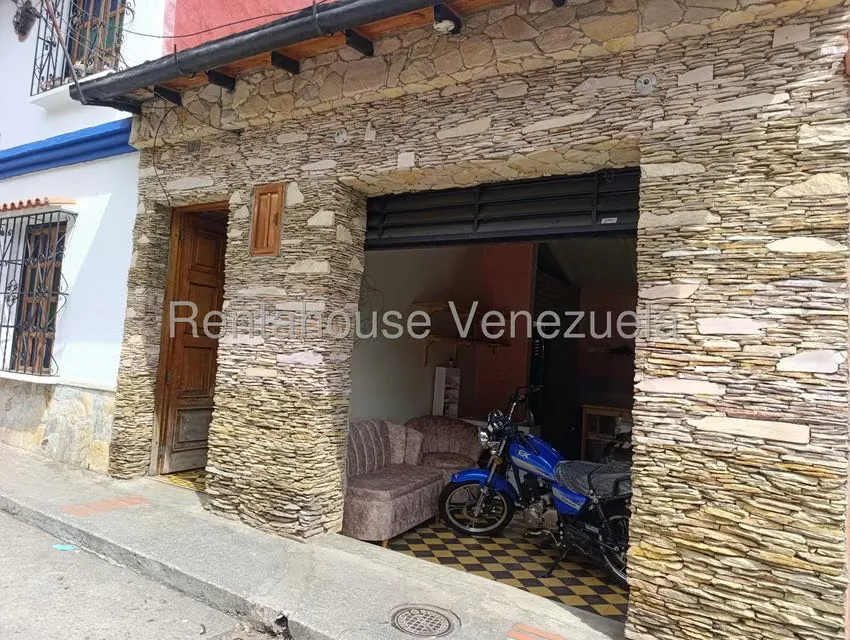 Casa (Multipes Niveles) en Venta en Avenida 7, Merida - 3