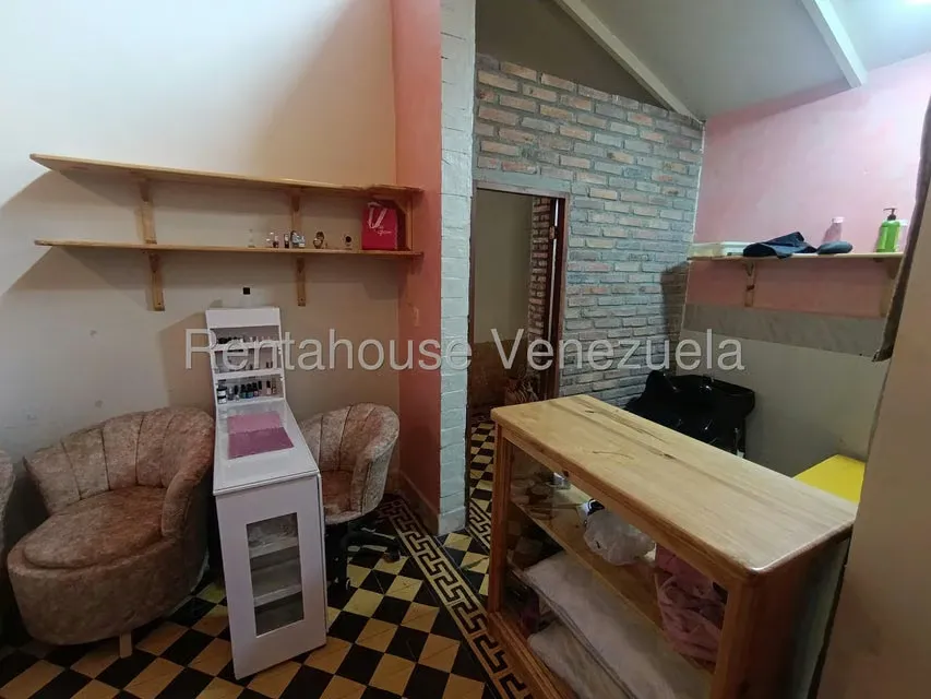 Casa (Multipes Niveles) en Venta en Avenida 7, Merida - 4