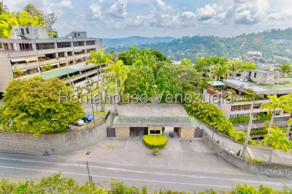 Apartamento (1 Nivel) en Venta en Alto Hatillo, Distrito Metropolitano - 2