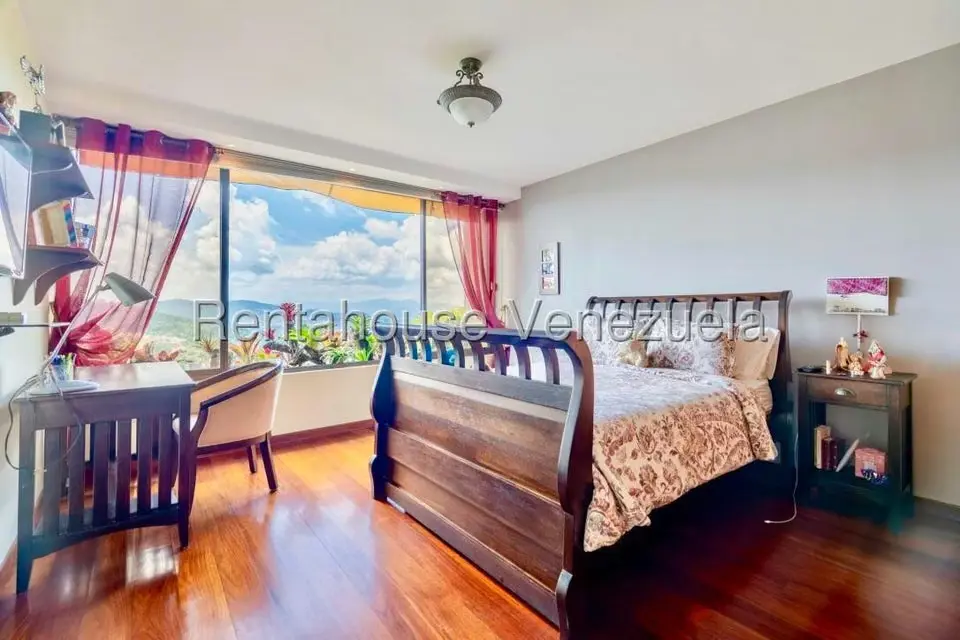 Apartamento (1 Nivel) en Venta en Alto Hatillo, Distrito Metropolitano - 36