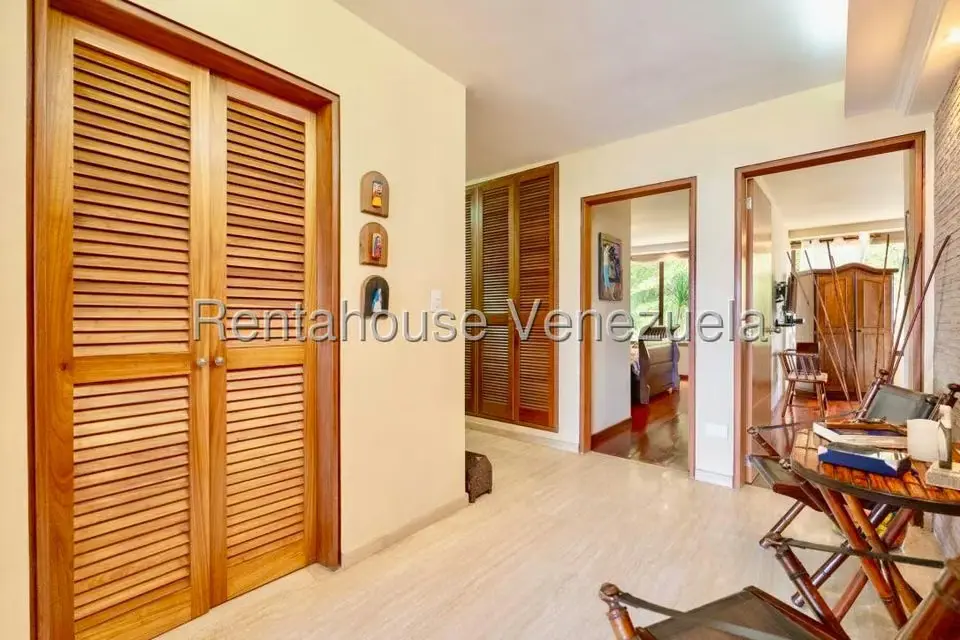 Apartamento (1 Nivel) en Venta en Alto Hatillo, Distrito Metropolitano - 38