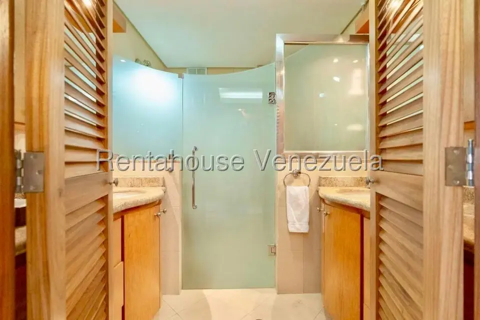 Apartamento (1 Nivel) en Venta en Alto Hatillo, Distrito Metropolitano - 39