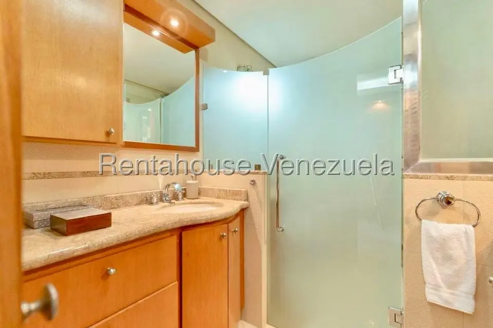 Apartamento (1 Nivel) en Venta en Alto Hatillo, Distrito Metropolitano - 40